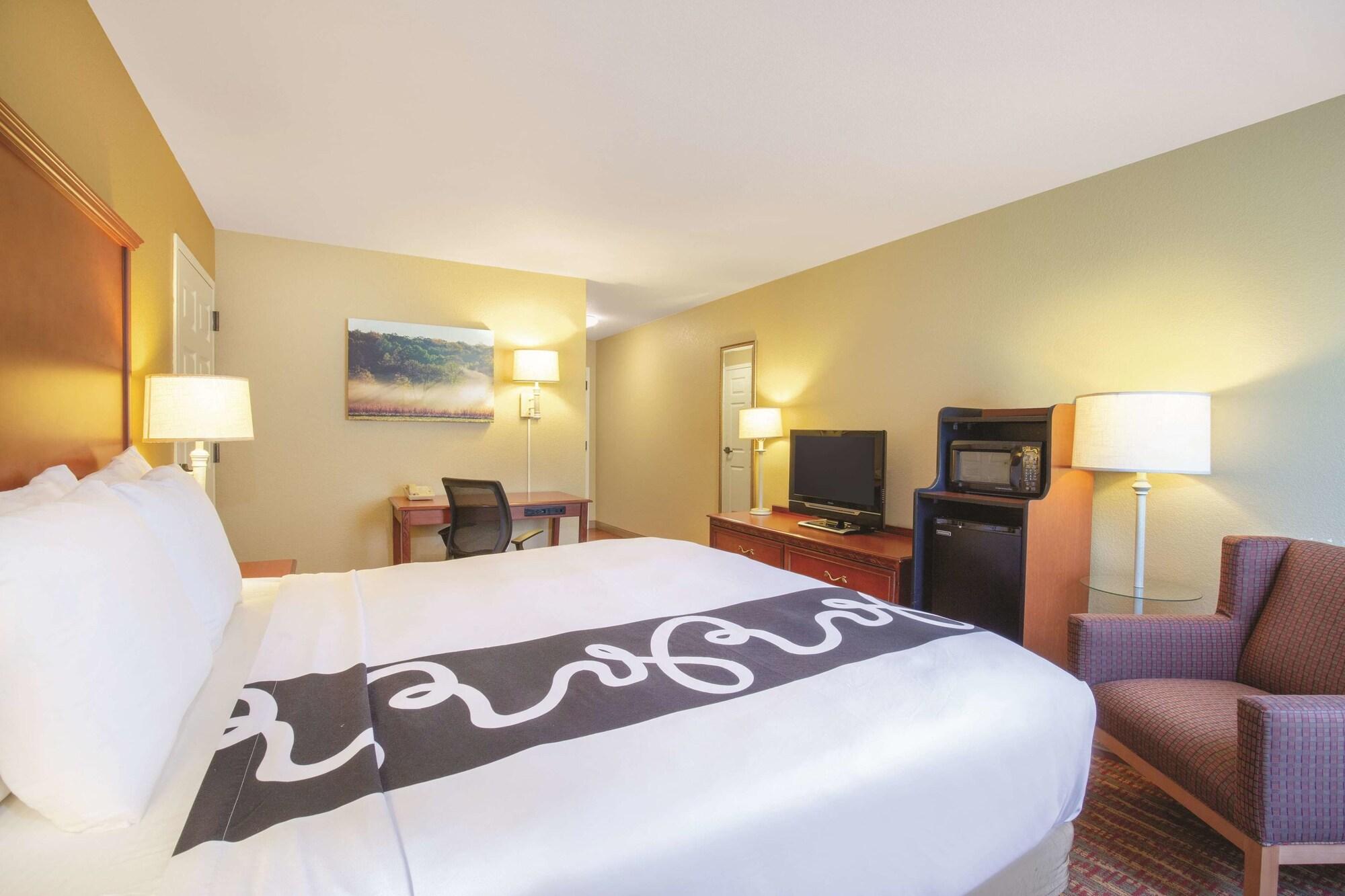 La Quinta By Wyndham Bentonville Dış mekan fotoğraf
